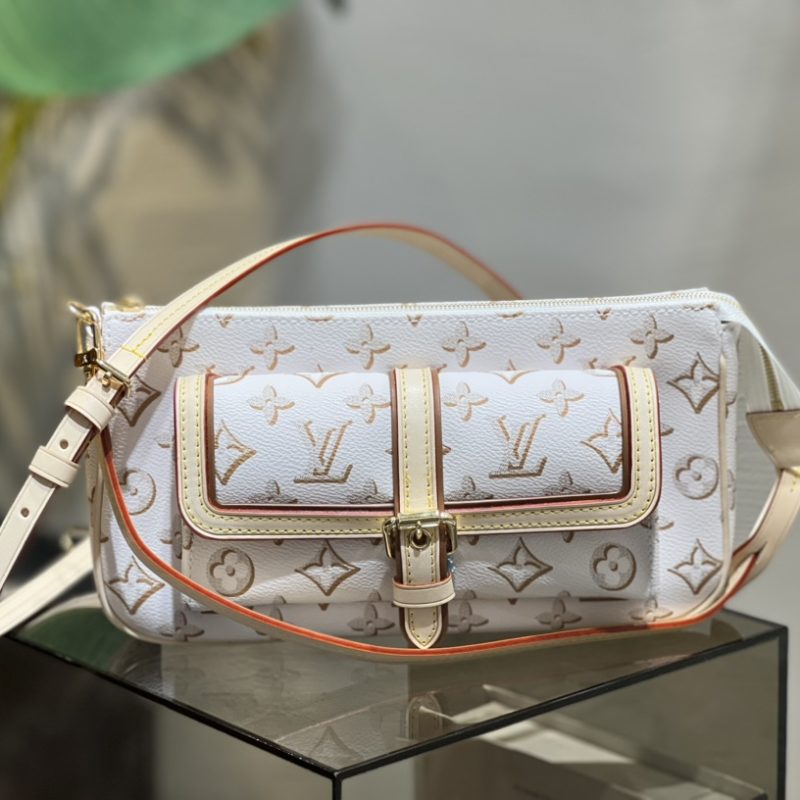 M20920 Louis Vuitton Monogram Canvas Maxi Multi Pochette Accessoires Handbag